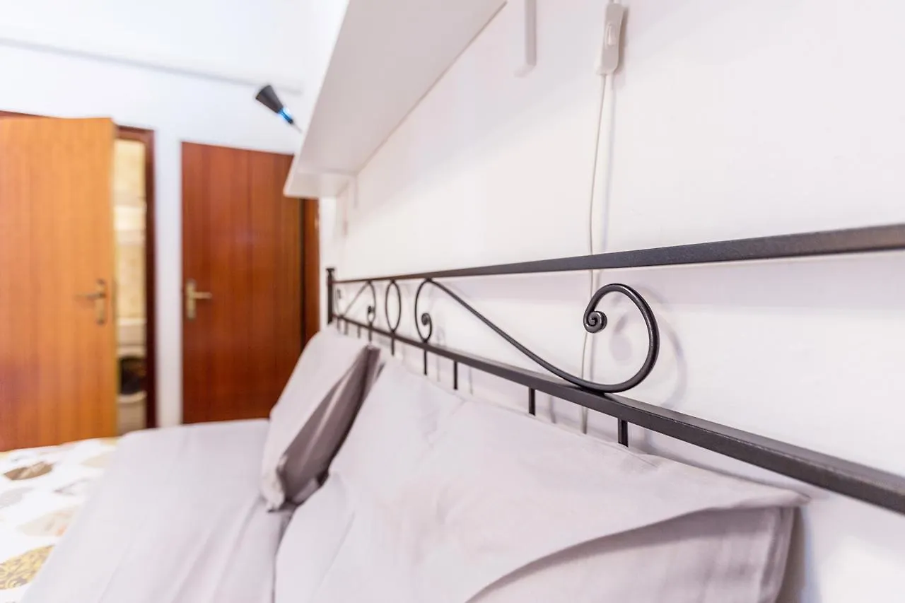 Amaseo - The Place Apartments Bologna Italy