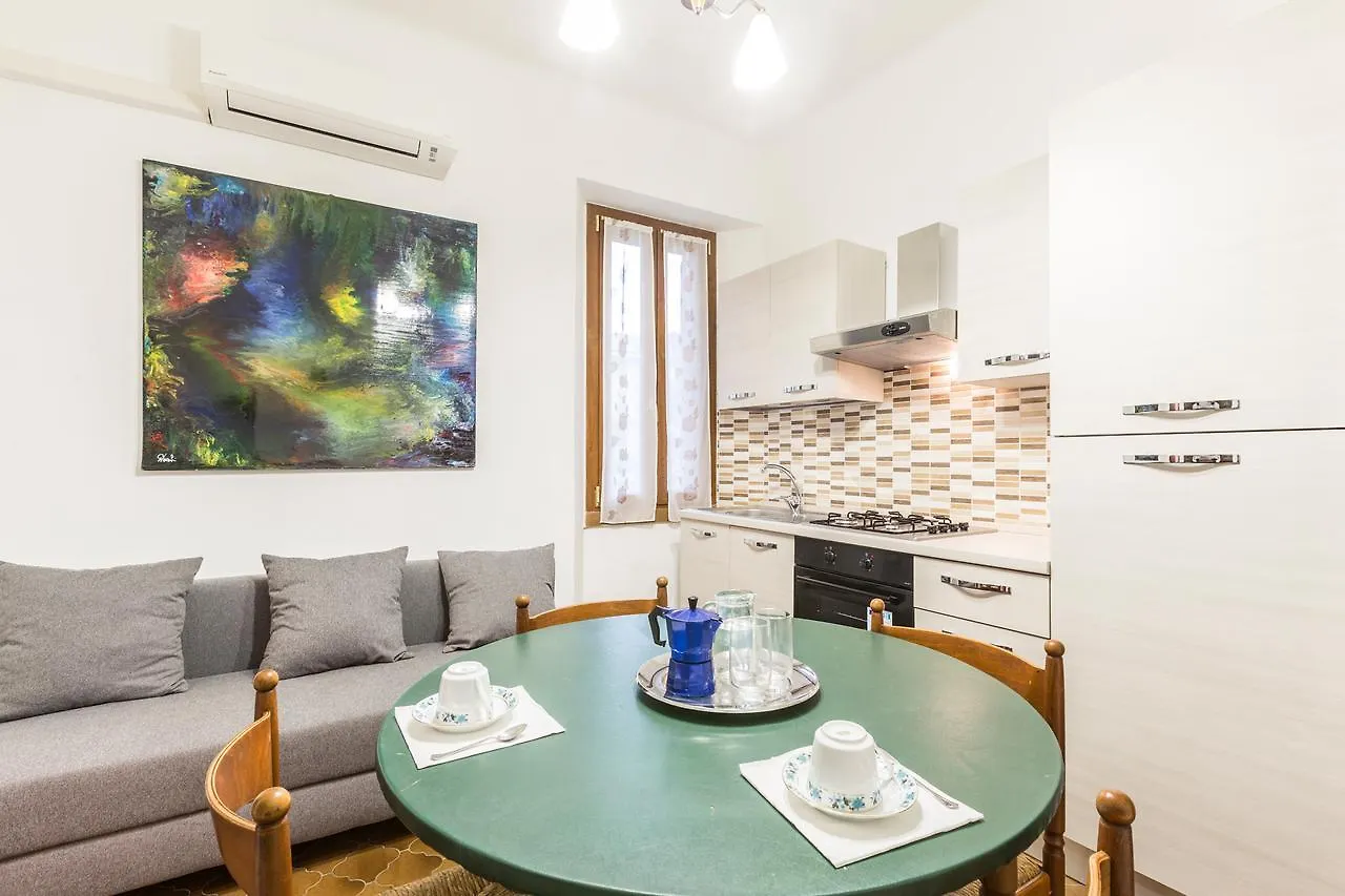 Amaseo - The Place Apartments Bologna 0*,
