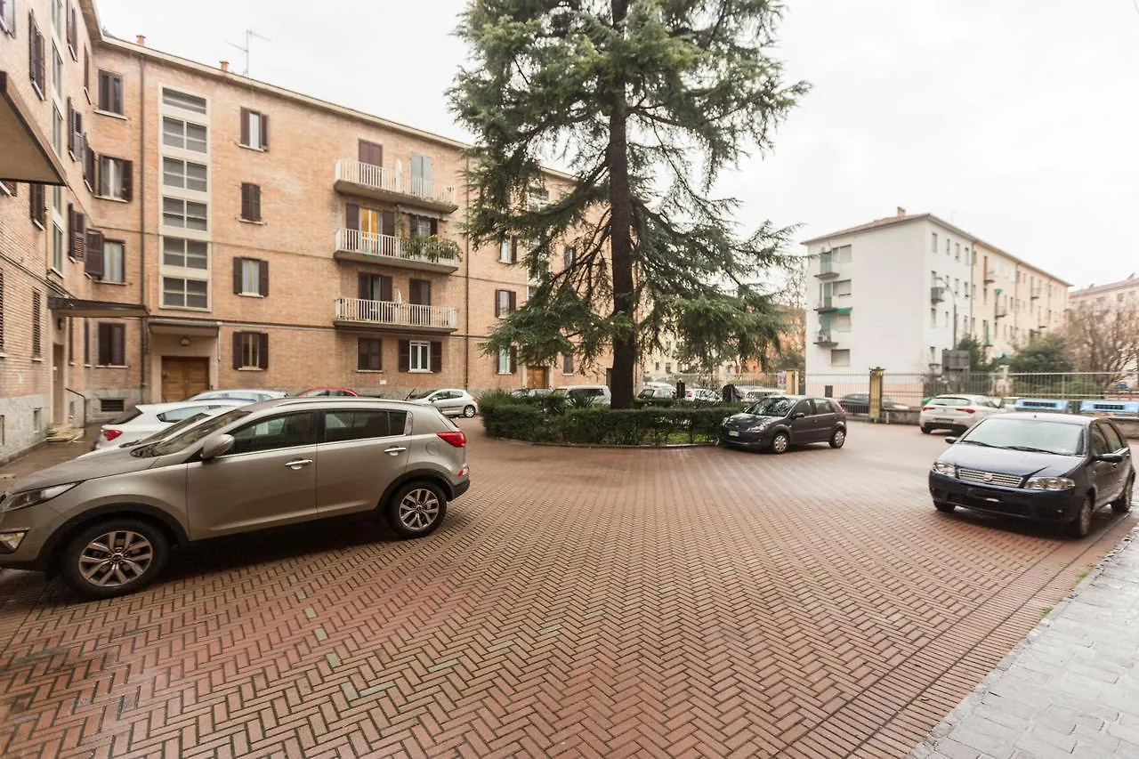 Amaseo - The Place Apartments Bologna Italy