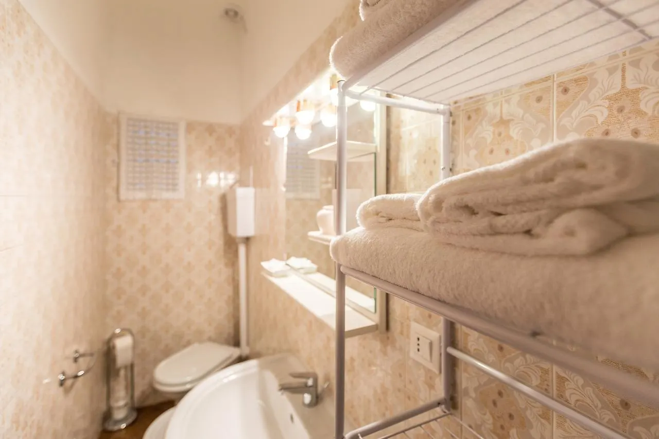 Amaseo - The Place Apartments Bologna Italy